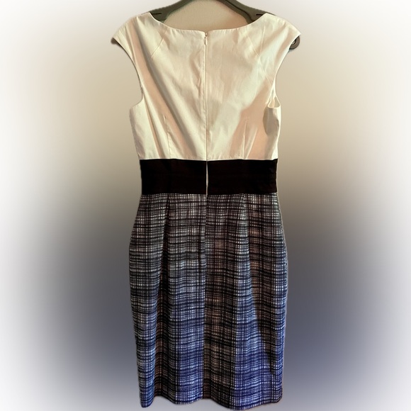 WHBM Pencil Skirt Dress size 2 - Picture 3 of 9